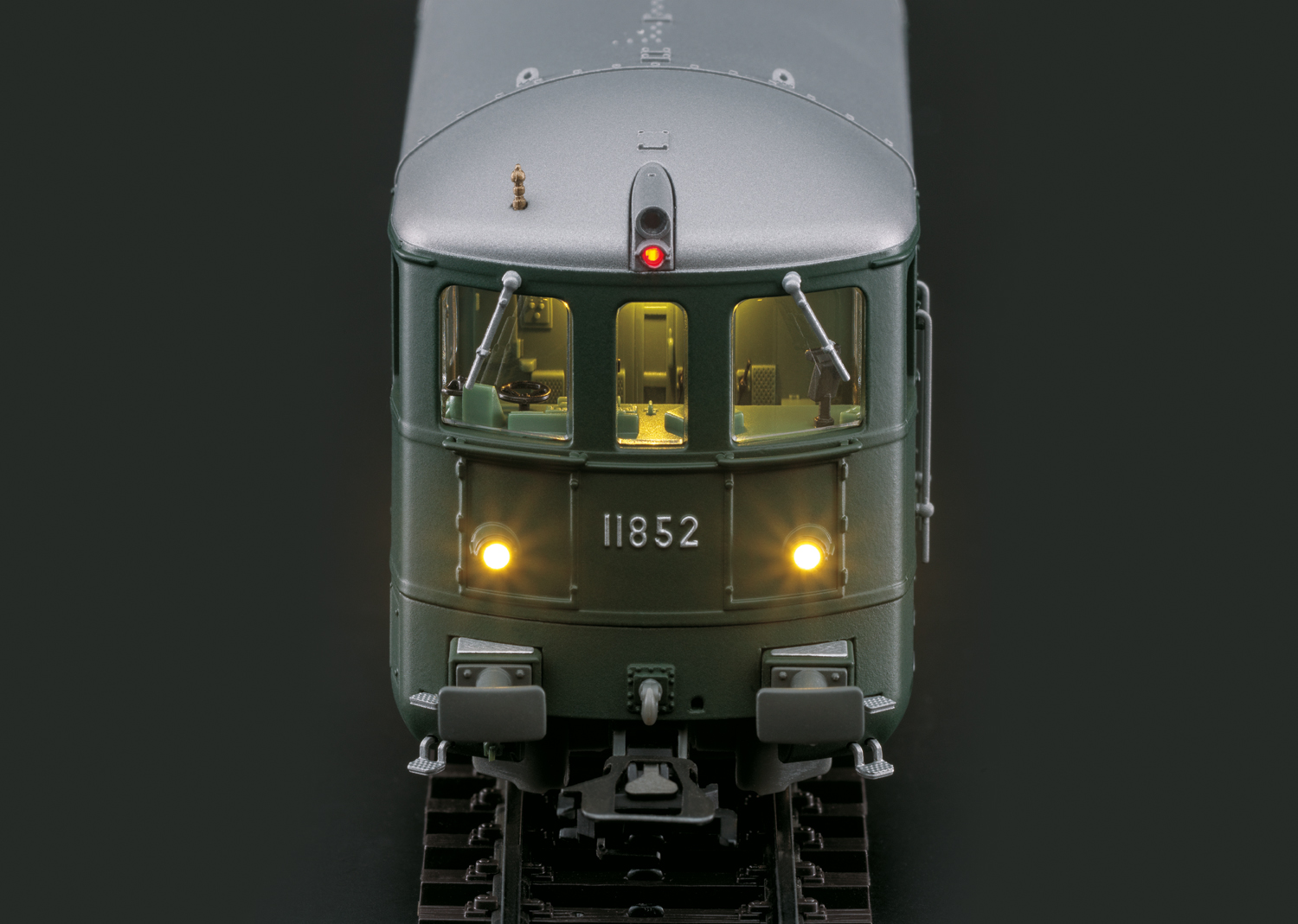 Marklin 38590 Class Ae 8/14 Electric Locomotive, Road Number 11852 - V7