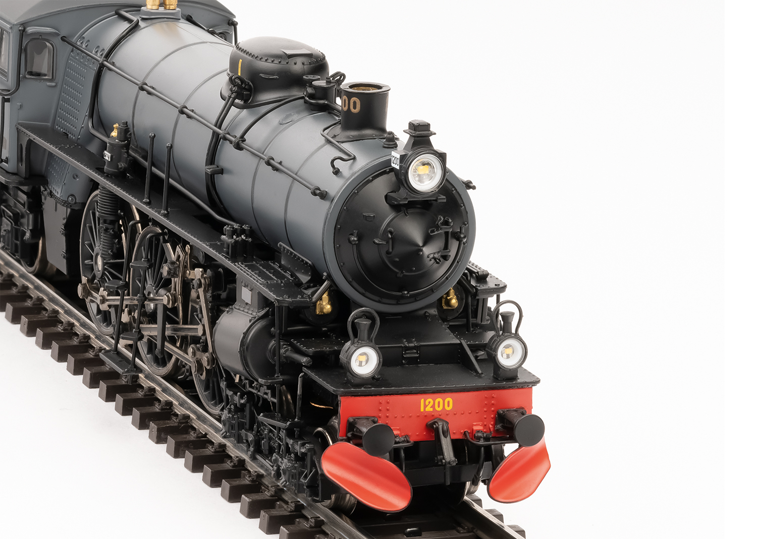 Marklin 39490 Class F 1200 Steam Locomotive - V6