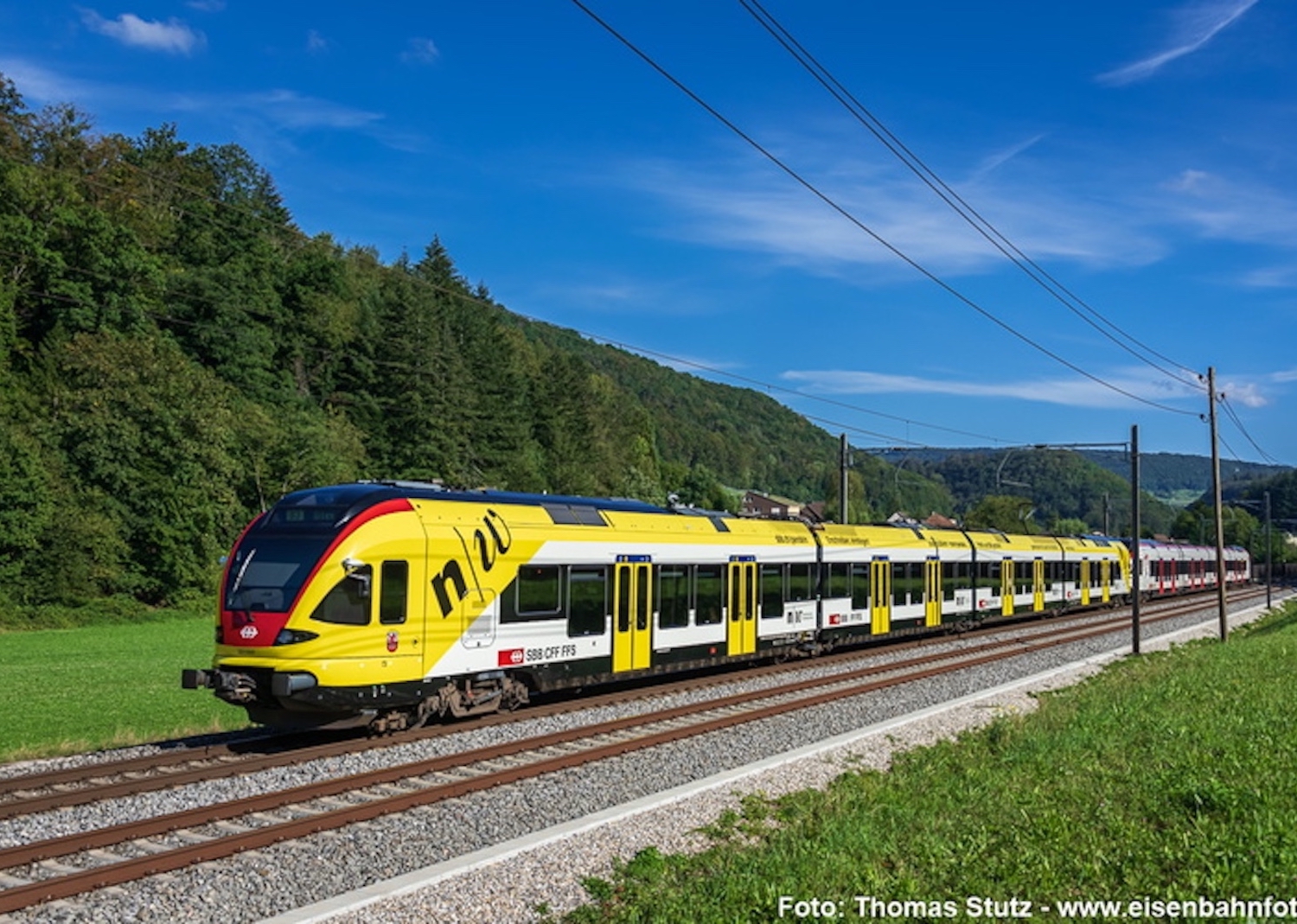 Liliput L133868 SBB FLIRT RABe 521 017 FHNW “Muttenz” AC / 3-Rail - V4