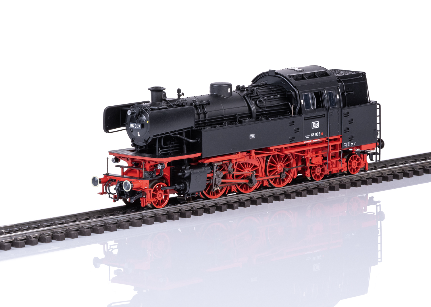 Class 66 002 Steam Locomotive Insider Model