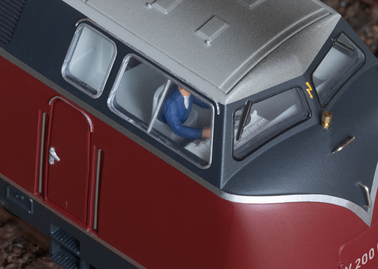 Marklin 38200 DB Class V 200 002 AC / 3-Rail Diesel Locomotive - V5