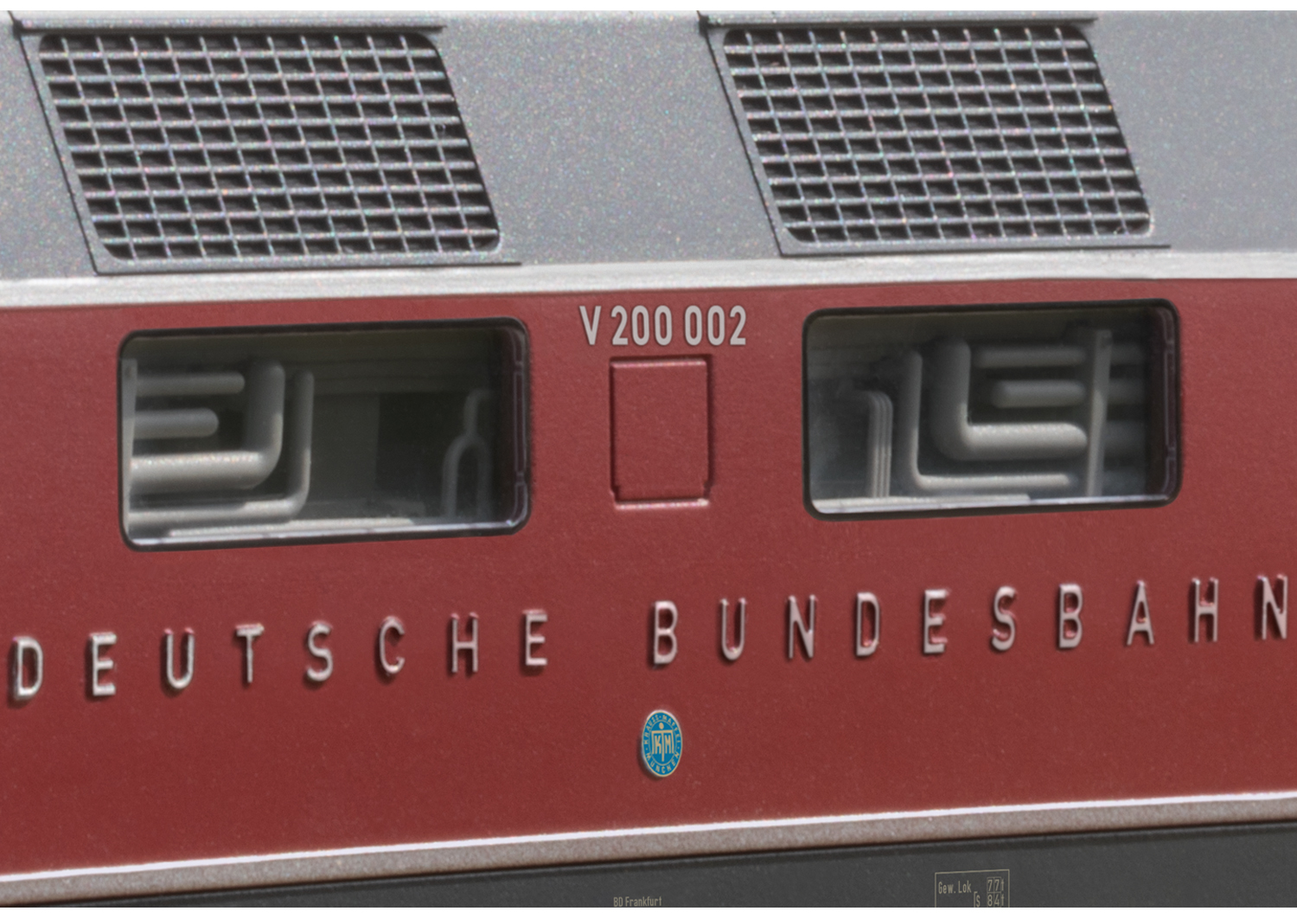 Marklin 38200 DB Class V 200 002 AC / 3-Rail Diesel Locomotive - V3